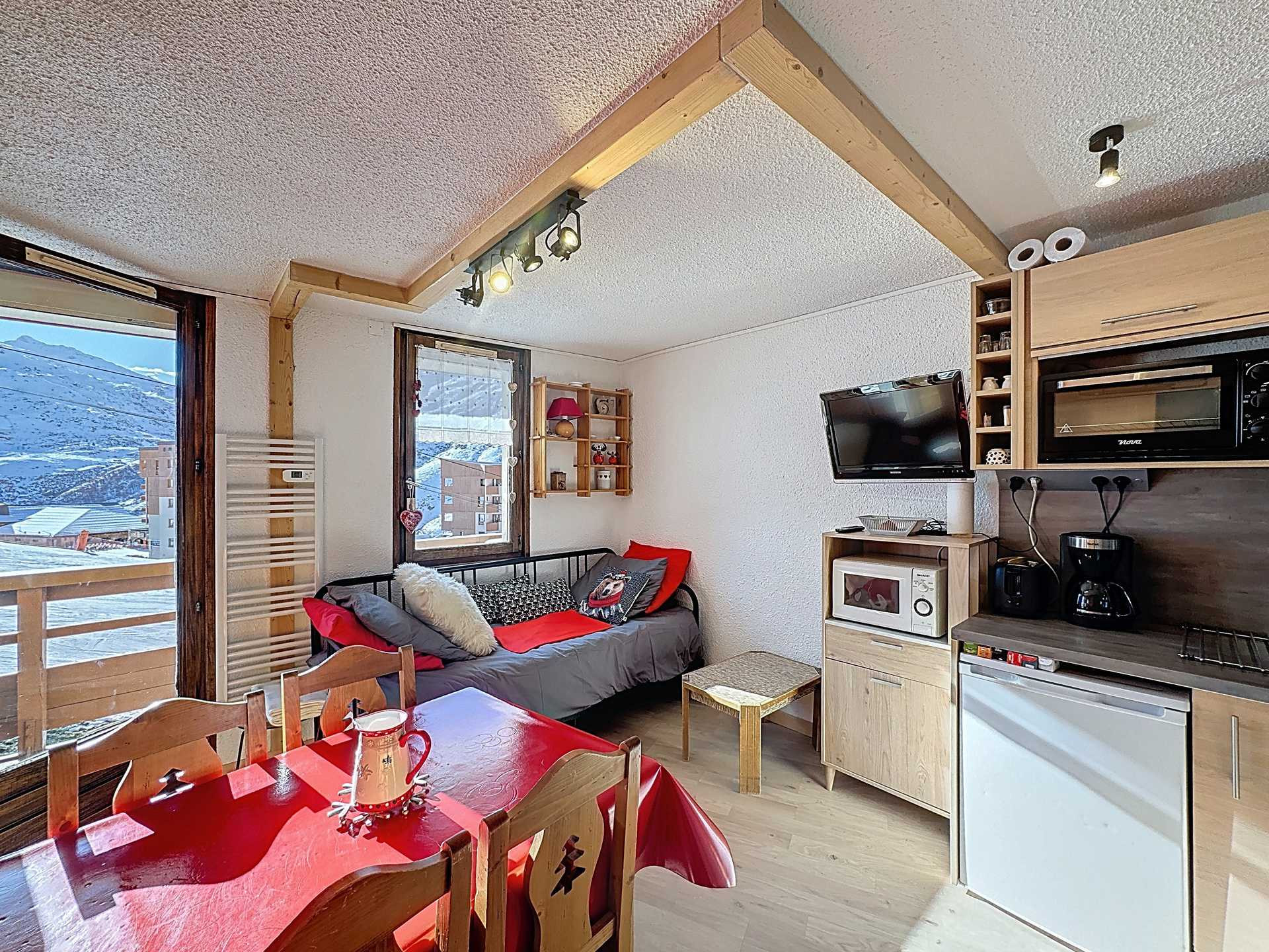 _lv_images__lot_0013040173_01_29484060