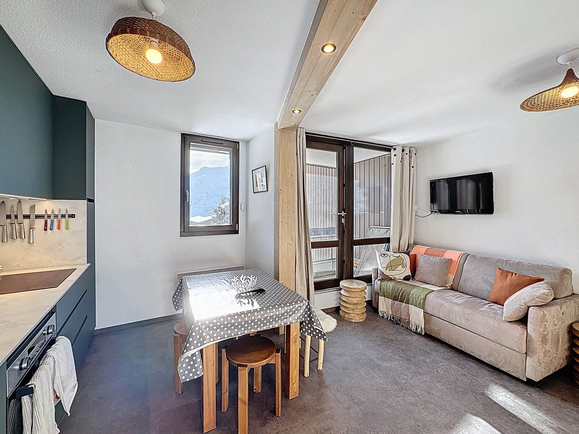 _lv_images__lot_0013040174_01_29404063