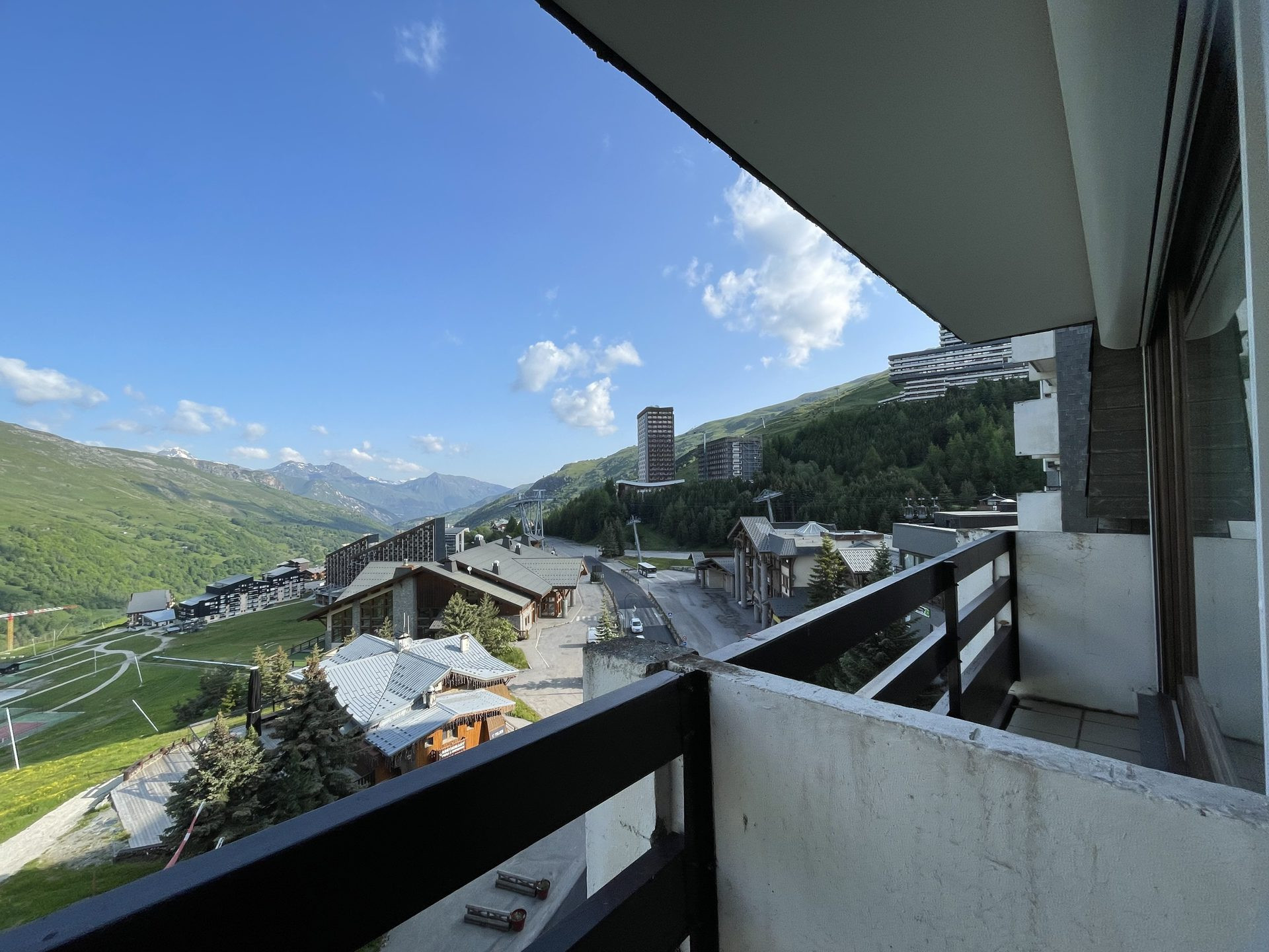 _lv_images__lot_0030390301_15_27681980 _lv_images__lot_0030390301_15_27681980