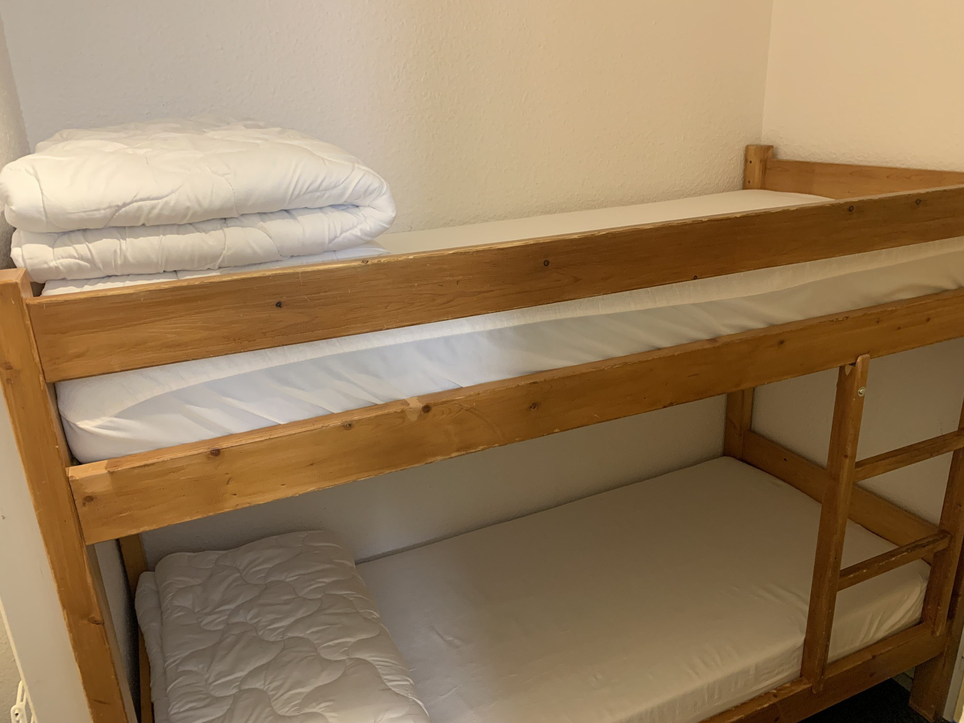 _lv_images__lot_0060030506_04_27644892