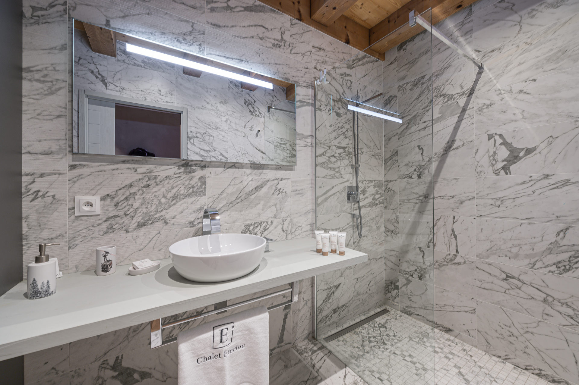 _lv_images__lot_0060510996_09_29949498