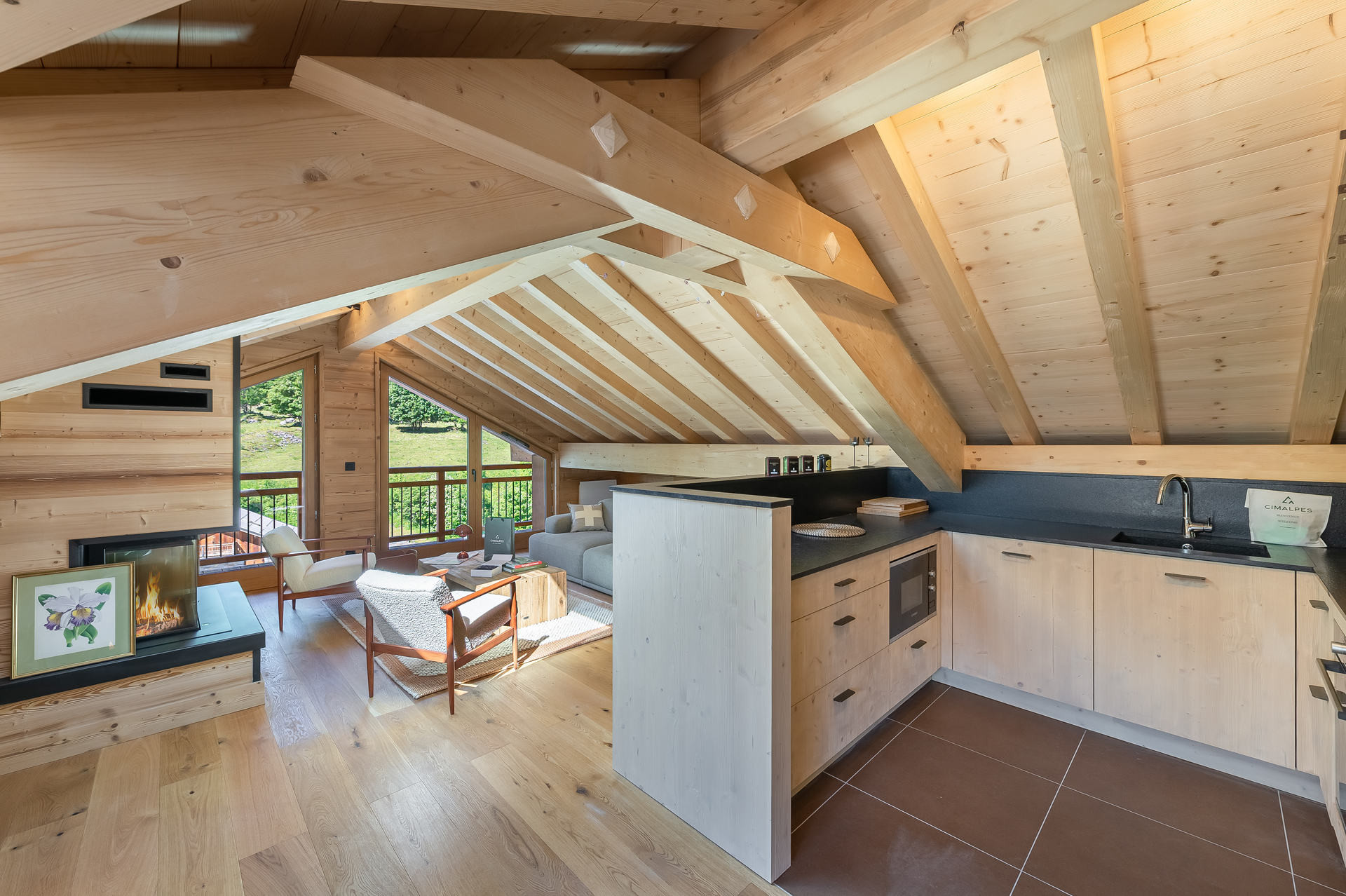 _lv_images__lot_0074061764_04_27688441