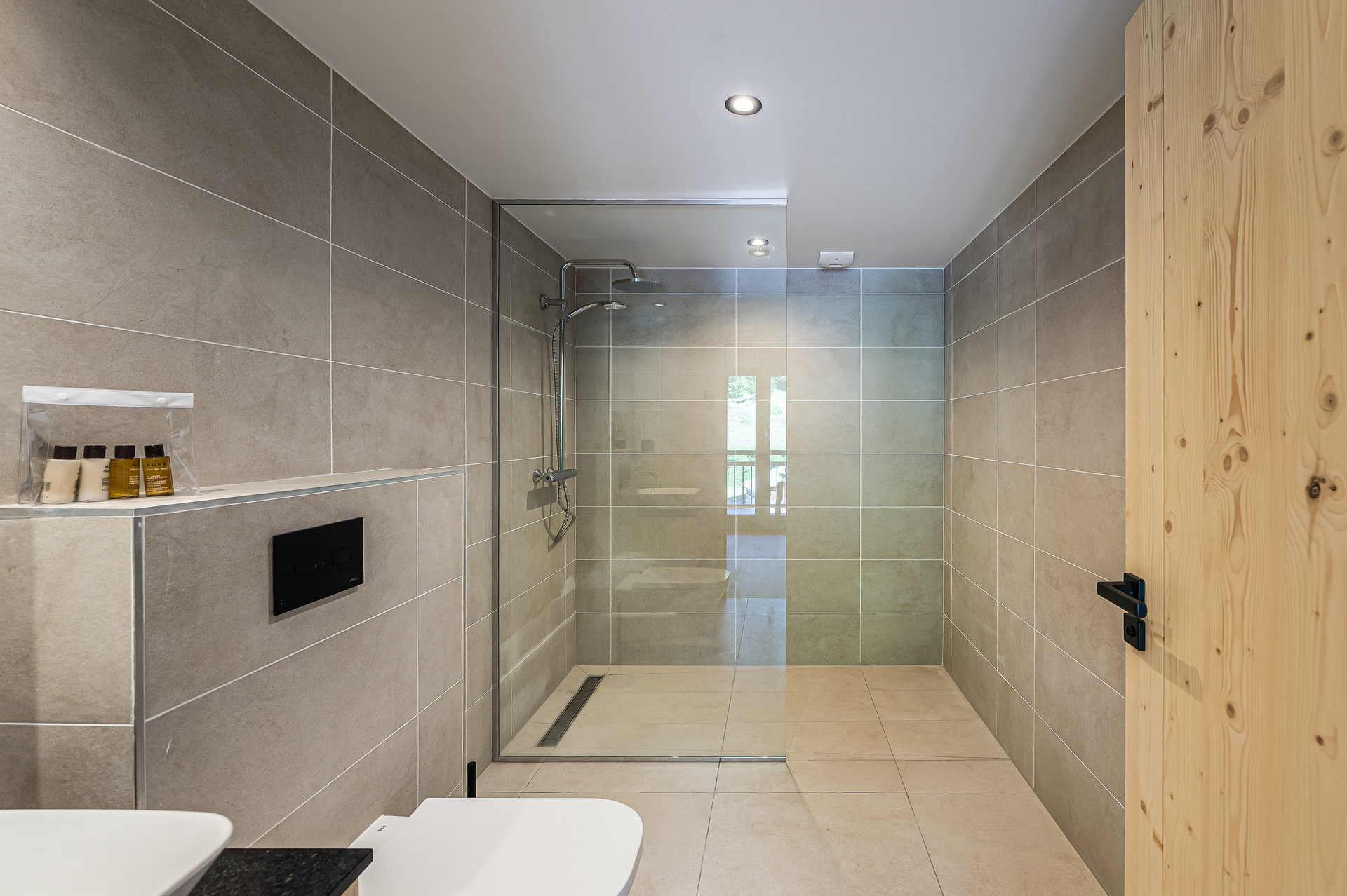 _lv_images__lot_0074061766_13_29647080 _lv_images__lot_0074061766_13_29647080