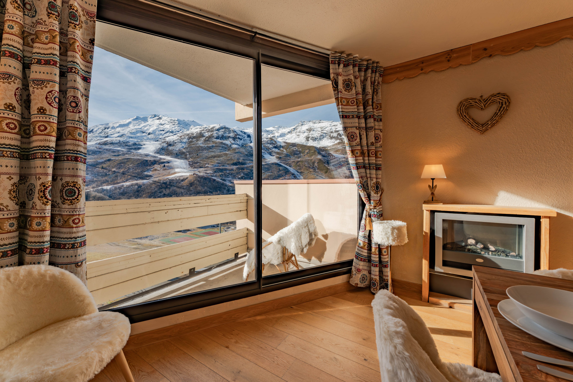 picture_estate_3936_4d49d1a3-3df8-4973-9aa0-1841cb400546