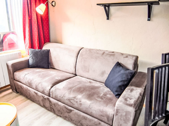 40F2E989264A1ED7A6A3BE2AC83FB1DB.jpg 40F2E989264A1ED7A6A3BE2AC83FB1DB.jpg