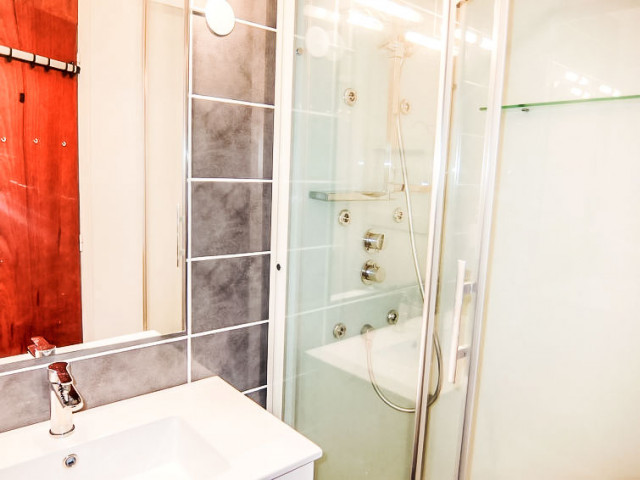 40F2E989264A1ED7AABA88E53DEAA2D3.jpg 40F2E989264A1ED7AABA88E53DEAA2D3.jpg