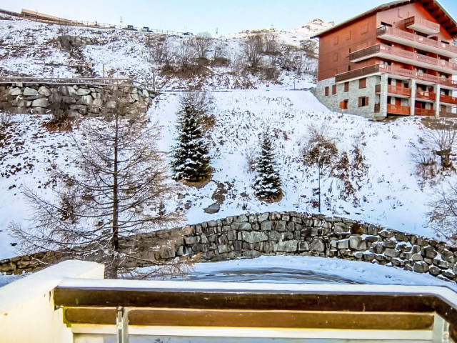 40F2E989264A1ED7B582F822950F843B.jpg 40F2E989264A1ED7B582F822950F843B.jpg