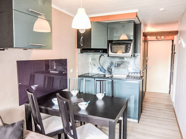 40F2E9892D621ED7A6A3C0548B136C7E.jpg 40F2E9892D621ED7A6A3C0548B136C7E.jpg