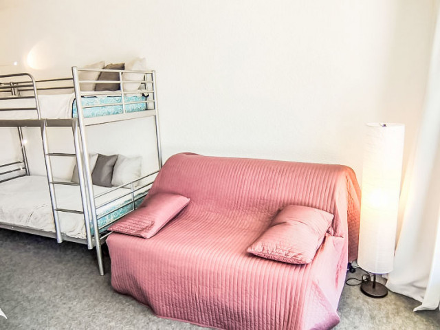 40F2E9892D621EE7AABA8CC521EDFB4C.jpg 40F2E9892D621EE7AABA8CC521EDFB4C.jpg