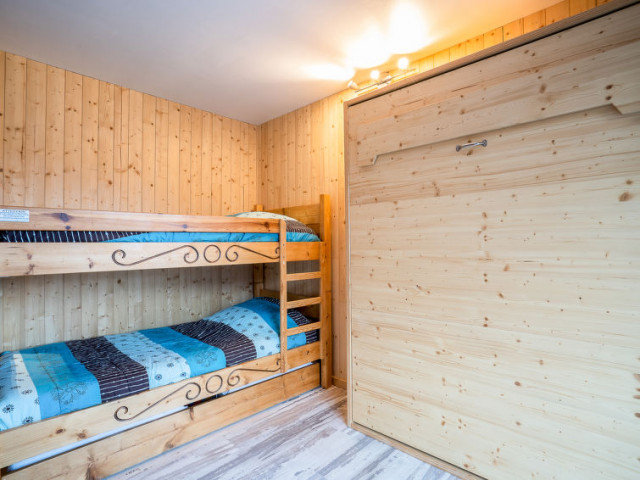 5A56365000711EDA85E94F1C4C391082.jpg 5A56365000711EDA85E94F1C4C391082.jpg