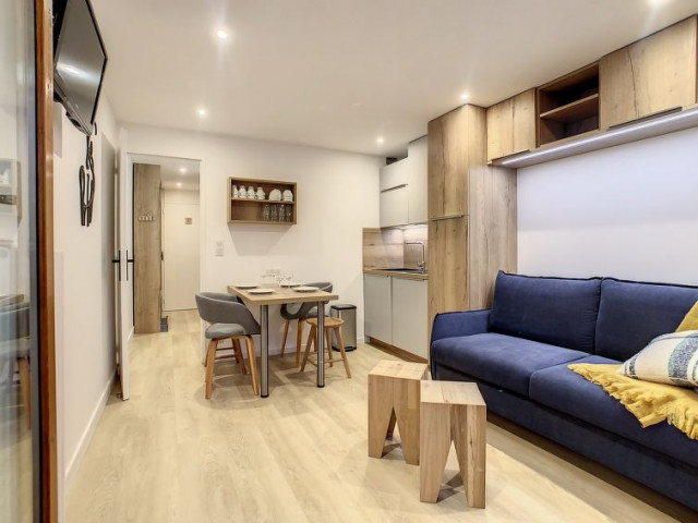 5A56365000CA1EDDA9BF2B5EF020BFB7.jpg 5A56365000CA1EDDA9BF2B5EF020BFB7.jpg