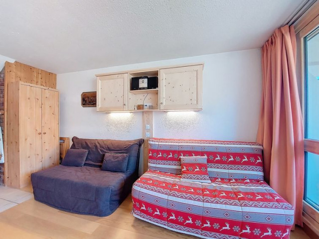 7F93E8404DBB1FE0ACE34CAF34CE0F4F.jpg 7F93E8404DBB1FE0ACE34CAF34CE0F4F.jpg