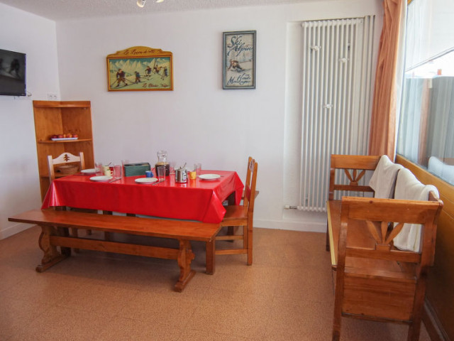 F2D993D001441EEC97A0C109B9DED27A.jpg F2D993D001441EEC97A0C109B9DED27A.jpg