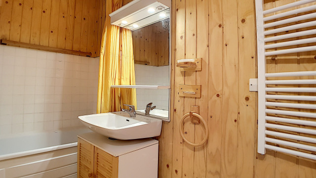 _agence-des-belleville_lv_images__lot_0000045029_11_28192372