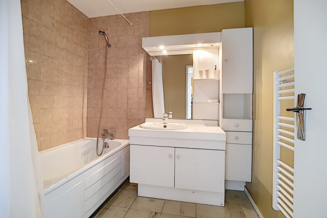 _agence-des-belleville_lv_images__lot_0000045033_11_28923938 _agence-des-belleville_lv_images__lot_0000045033_11_28923938