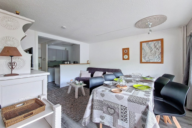 _agence-des-belleville_lv_images__lot_0000045041_01_27905092