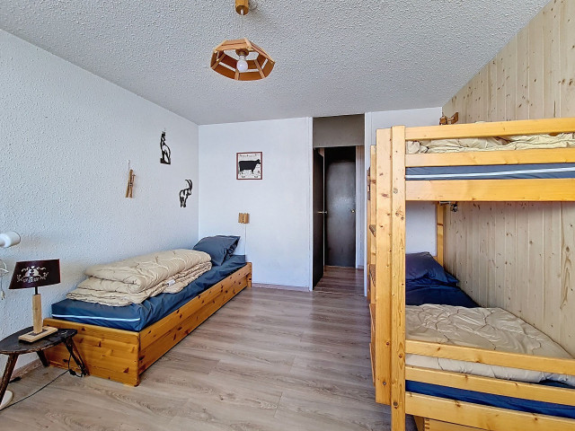 _agence-des-belleville_lv_images__lot_0000045050_10_29533176