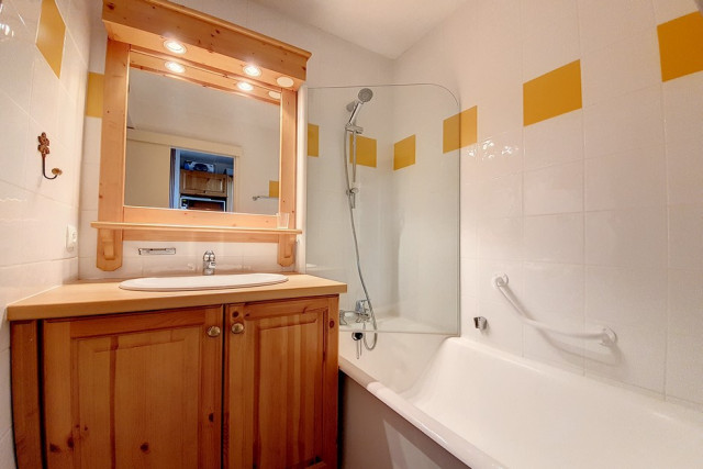 _agence-des-belleville_lv_images__lot_0000045098_09_27813939