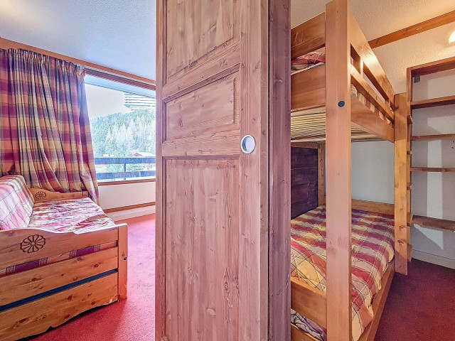 _agence-des-belleville_lv_images__lot_0000045099_06_29020381 _agence-des-belleville_lv_images__lot_0000045099_06_29020381