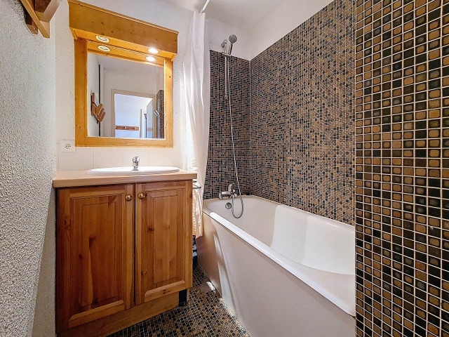 _agence-des-belleville_lv_images__lot_0000045099_10_29979416