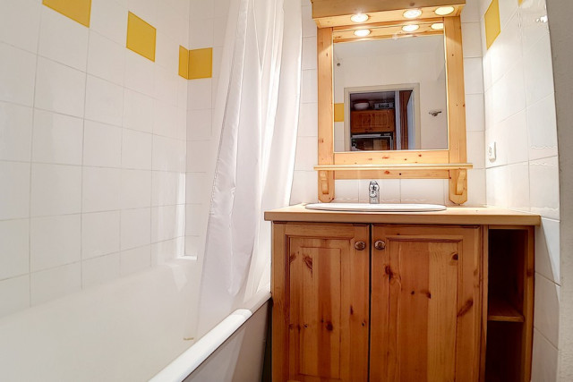 _agence-des-belleville_lv_images__lot_0000045107_09_28407927 _agence-des-belleville_lv_images__lot_0000045107_09_28407927