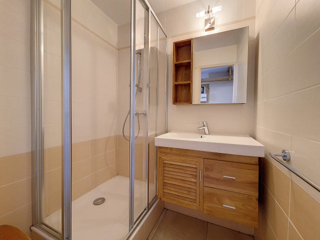 _agence-des-belleville_lv_images__lot_0000045158_15_29116841