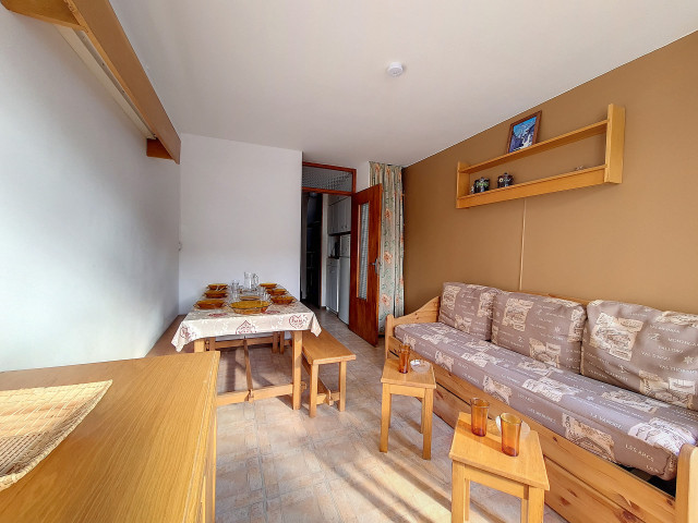 _agence-des-belleville_lv_images__lot_0000045174_05_32525729 _agence-des-belleville_lv_images__lot_0000045174_05_32525729