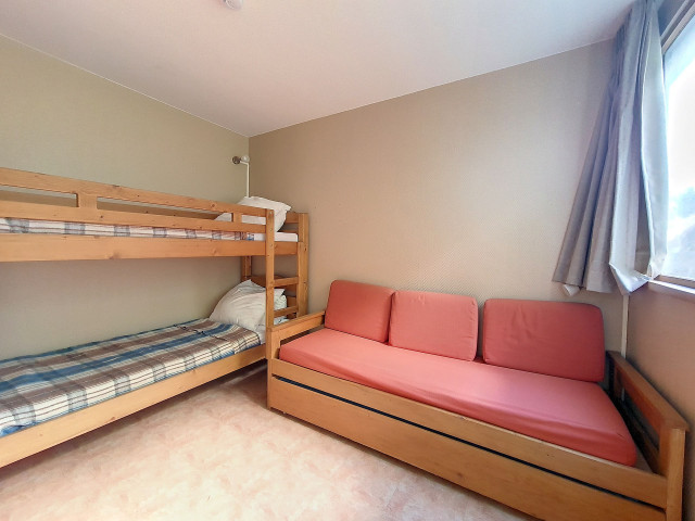 _agence-des-belleville_lv_images__lot_0000045174_08_27400609