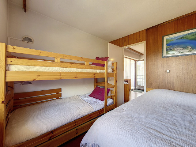 _agence-des-belleville_lv_images__lot_0000045194_08_27905045 _agence-des-belleville_lv_images__lot_0000045194_08_27905045