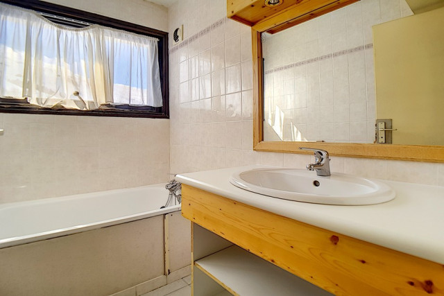 _agence-des-belleville_lv_images__lot_0000045217_12_30099842