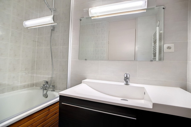 _agence-des-belleville_lv_images__lot_0000045224_13_28405234