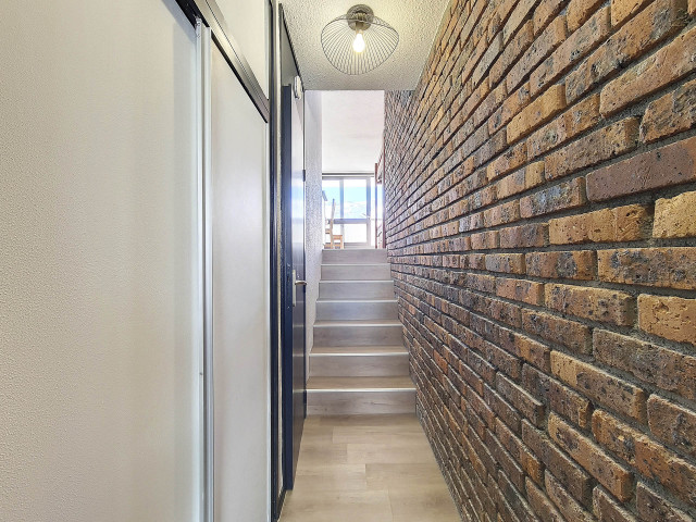 _agence-des-belleville_lv_images__lot_0000045228_15_28943053 _agence-des-belleville_lv_images__lot_0000045228_15_28943053