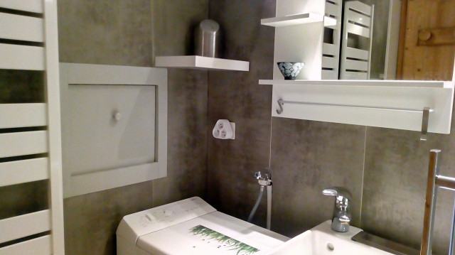 _agence-des-belleville_lv_images__lot_0000045243_12_30000725