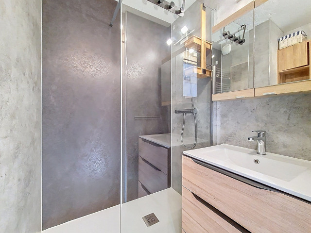 _agence-des-belleville_lv_images__lot_0000045256_10_29417689 _agence-des-belleville_lv_images__lot_0000045256_10_29417689