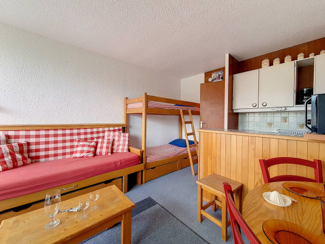 _agence-des-belleville_lv_images__lot_0000045260_01_28853140