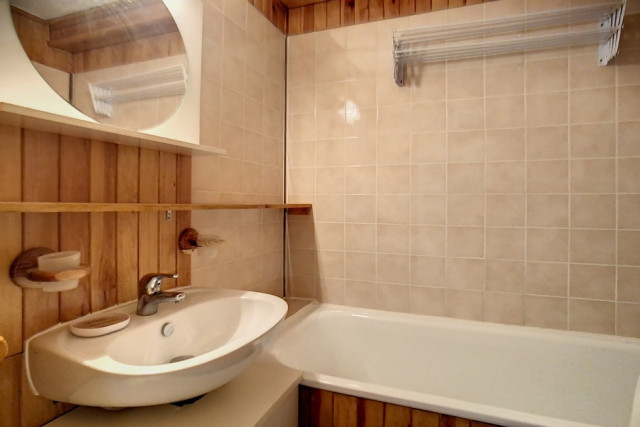 _agence-des-belleville_lv_images__lot_0000045263_12_29639082