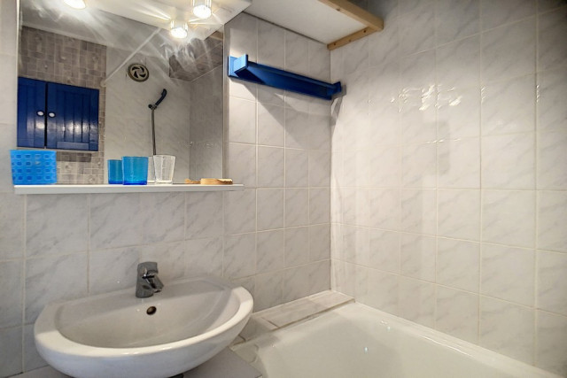 _agence-des-belleville_lv_images__lot_0000045278_12_29537361