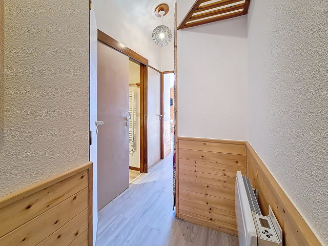 _agence-des-belleville_lv_images__lot_0000045338_08_30042443