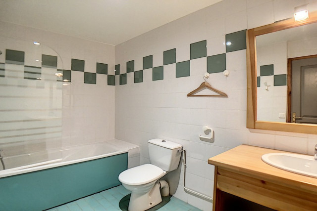 _agence-des-belleville_lv_images__lot_0000045371_13_29672472