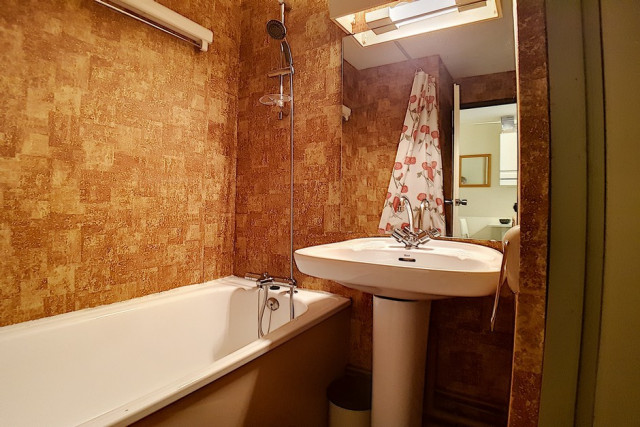 _agence-des-belleville_lv_images__lot_0000045391_08_28963688 _agence-des-belleville_lv_images__lot_0000045391_08_28963688