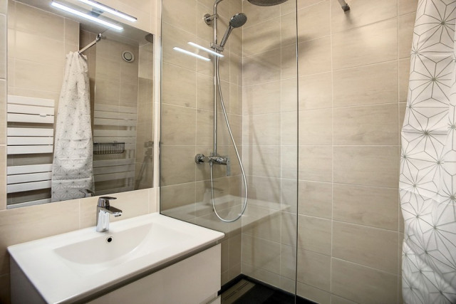 _agence-des-belleville_lv_images__lot_0000045398_08_28244416