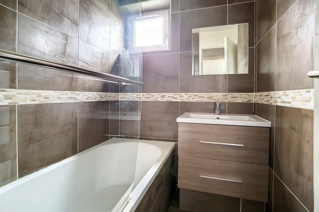 _agence-des-belleville_lv_images__lot_0000045399_09_30110578