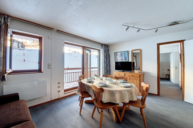 _agence-des-belleville_lv_images__lot_0000045416_01_27375648