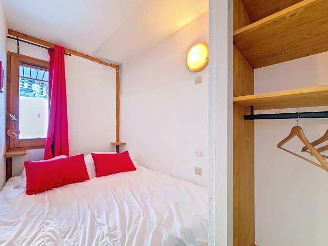 _agence-des-belleville_lv_images__lot_0000045429_11_29496881