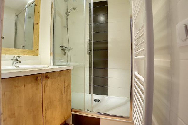 _agence-des-belleville_lv_images__lot_0000045509_15_29814548