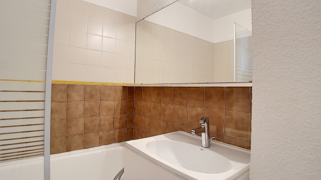 _agence-des-belleville_lv_images__lot_0000045532_09_29318061