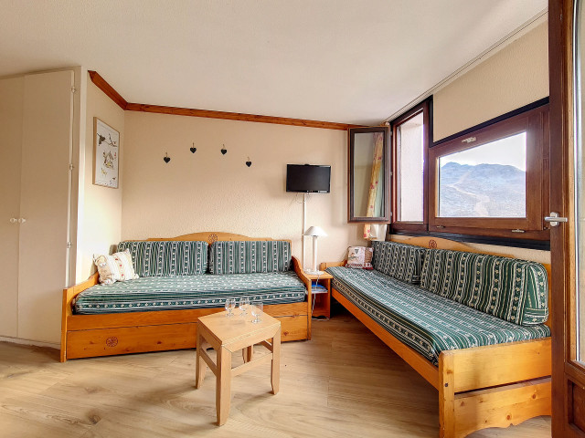 _agence-des-belleville_lv_images__lot_0000045535_10_27832795