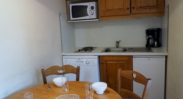 _agence-des-belleville_lv_images__lot_0000045536_02_28426106