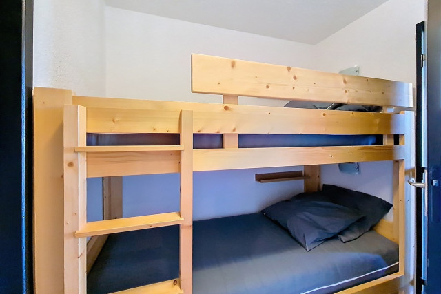 _agence-des-belleville_lv_images__lot_0000045539_11_29656132