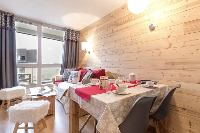 _agence-des-belleville_lv_images__lot_0000045574_04_27543722 _agence-des-belleville_lv_images__lot_0000045574_04_27543722